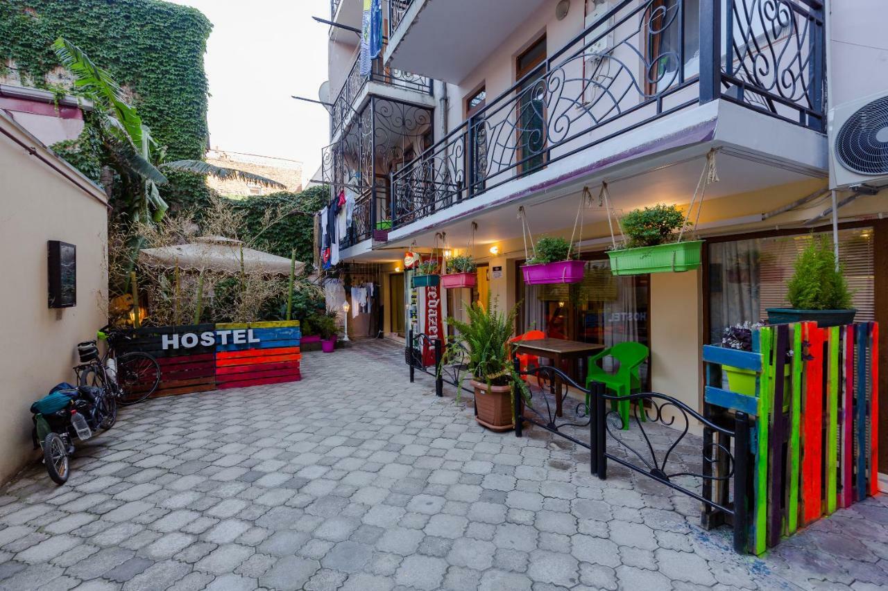 Batumi Surf Hostel Esterno foto