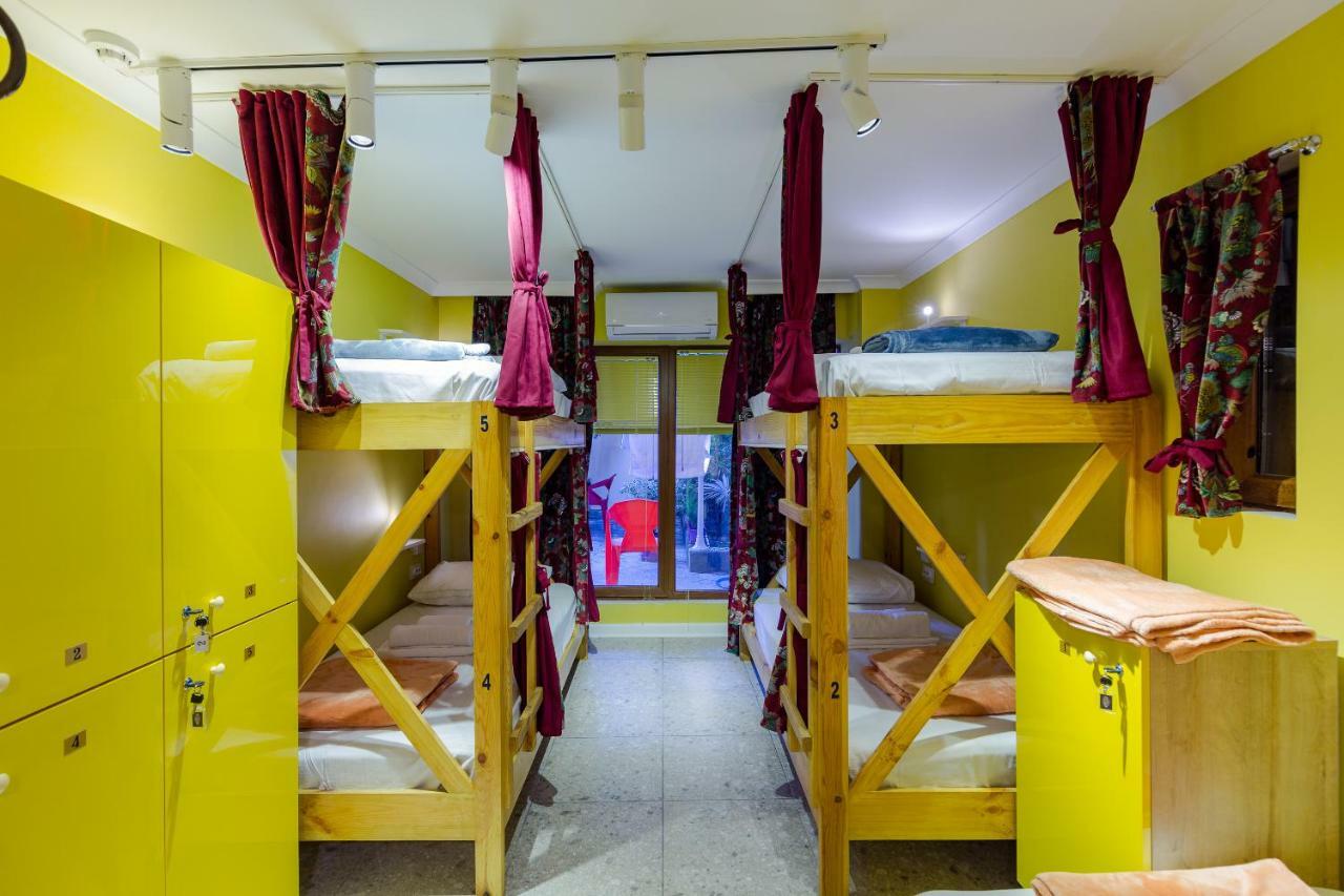 Batumi Surf Hostel Esterno foto